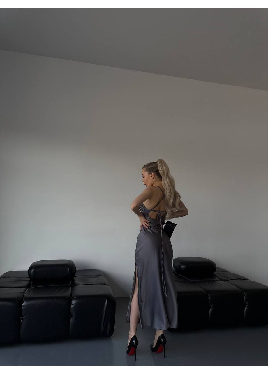 Графитовое праздничный женское шелковое платье меди на тонких бретелях No Brand