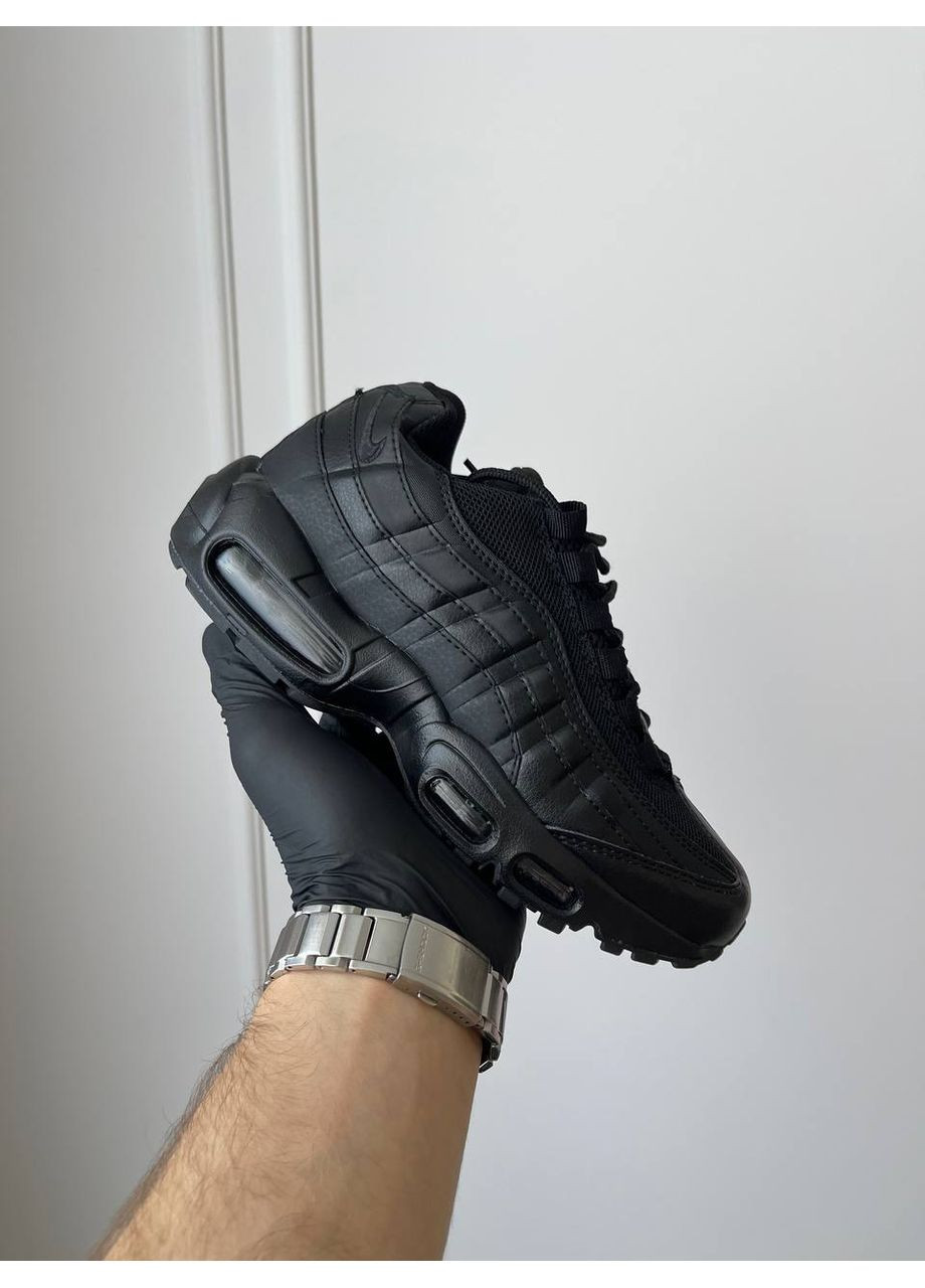 Черные демисезонные кроссовки мужские и женские nike air max 95 black | найк аир макс 95 черные No Brand