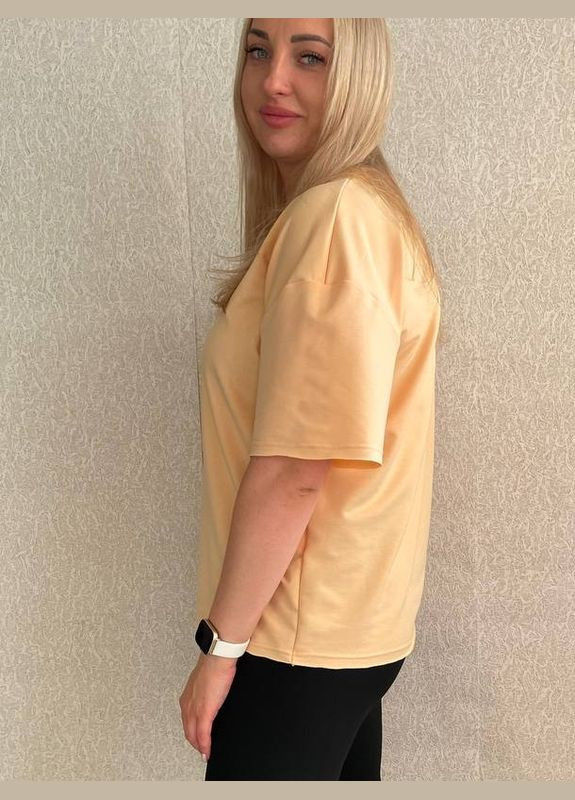 Женская футболка оверсайз персиковая Capricious 151 - (337515083)