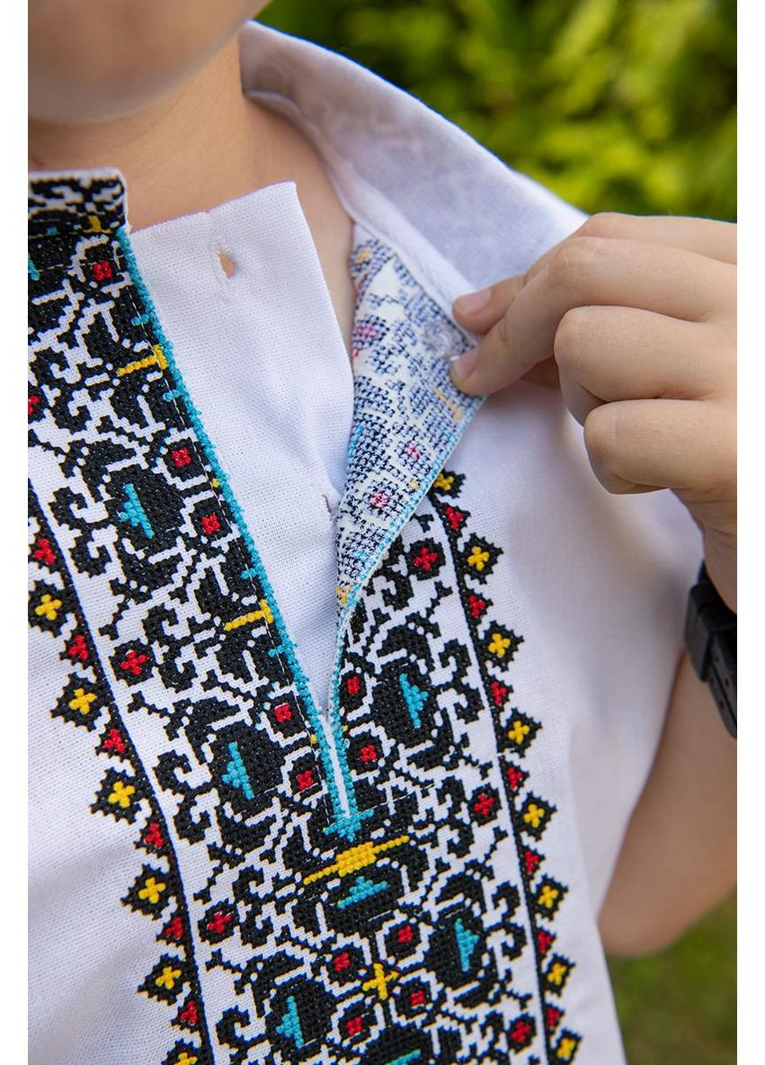 Белая детская льняная вышиванка для мальчика с коротким рукавом белая для школы V&V узор орнамент лен (355340643)