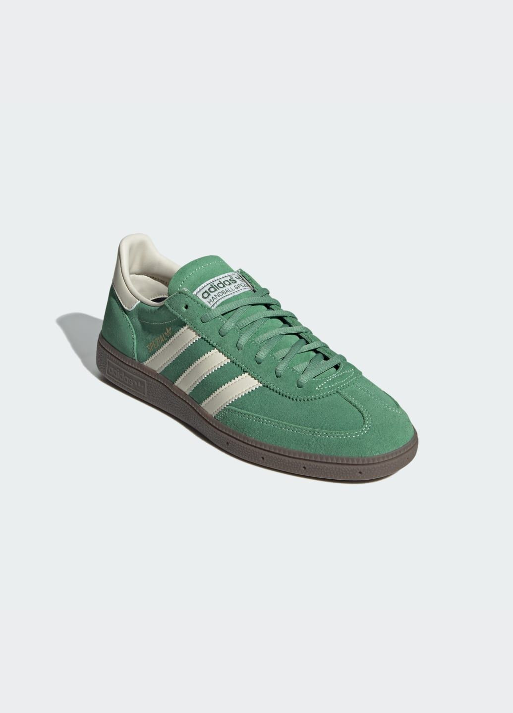 Зеленые летние кроссовки handball spezial adidas