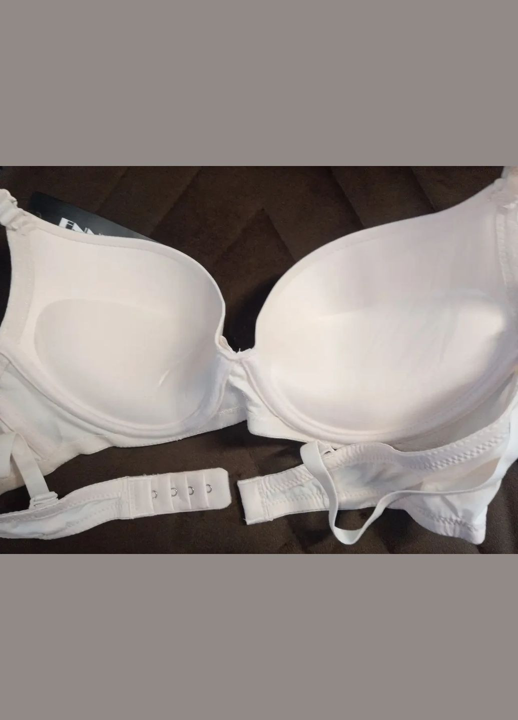 Бежевий бюстгальтер чашка в (2) пуш-ап FNNISS з кісточками