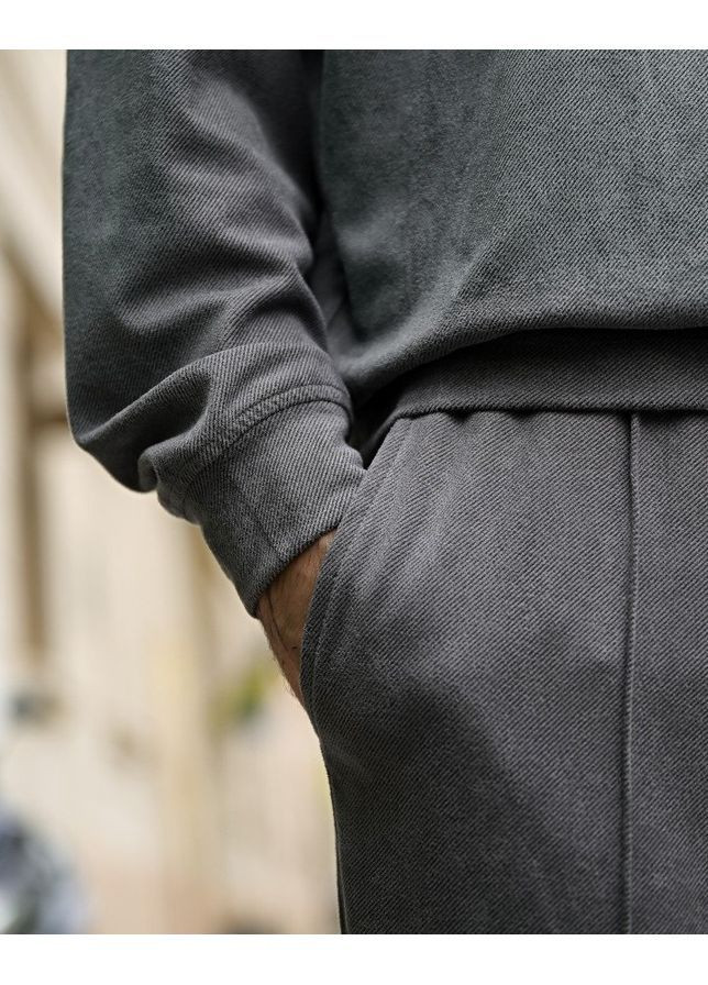 Сірий демісезонний чоловічий замшевий костюм No Brand