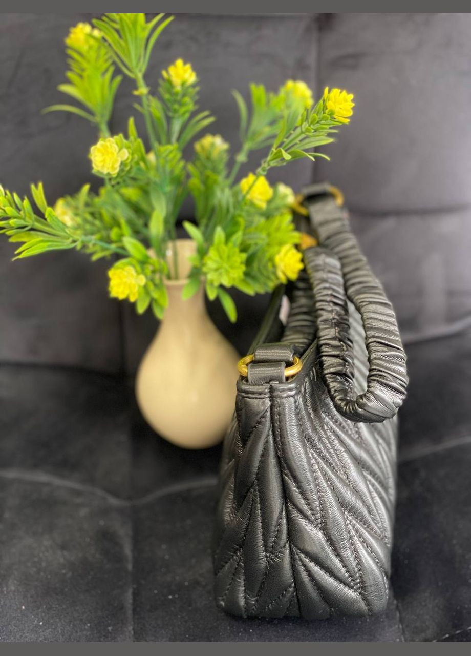 Женская сумка-багет из жатой эко-кожи черного цвета 32360 Fashion (338187827)