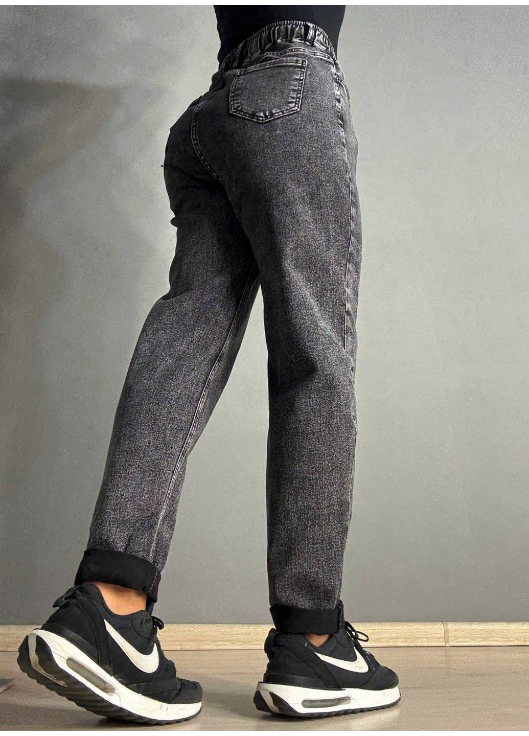 Джинсы женские 82033 MOM comfort jeans с резинкой на талии черные Vanver - (341674827)