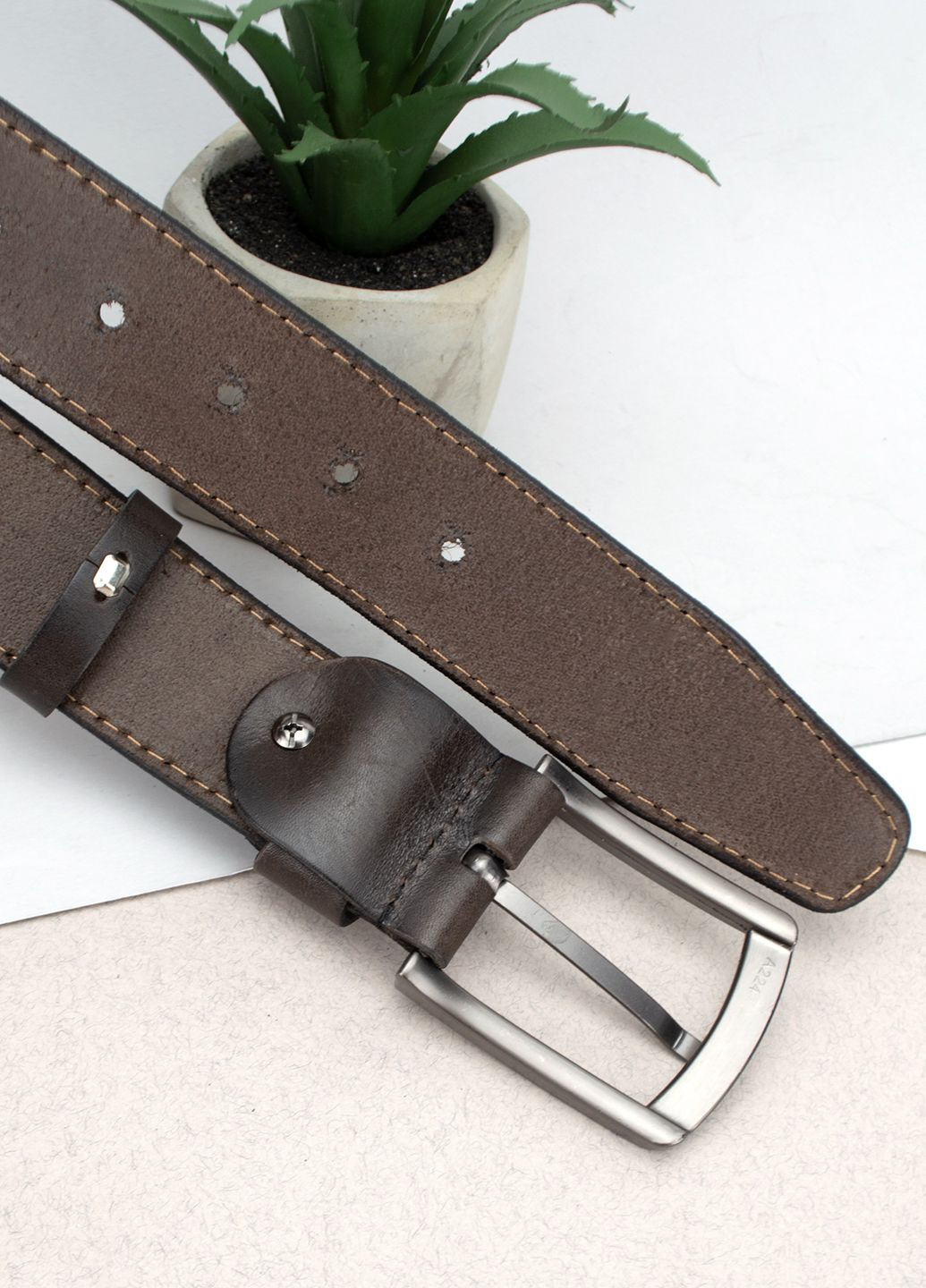 Ремень мужской кожаный со строчкой HC0072 коричневый (130 см) HandyCover (285742846)