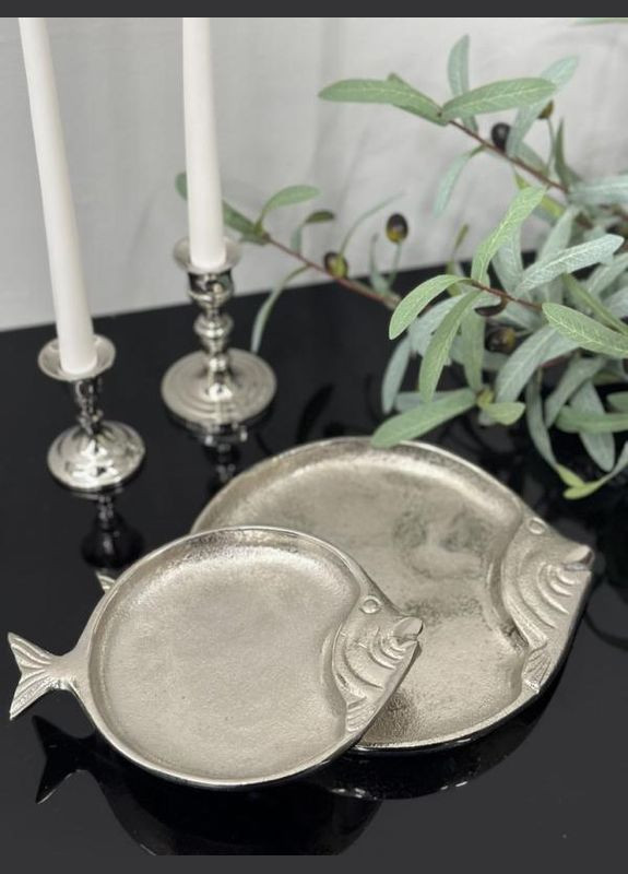 Блюдо алюмінієве Риба срібло 21,2 см No Brand (308565342)