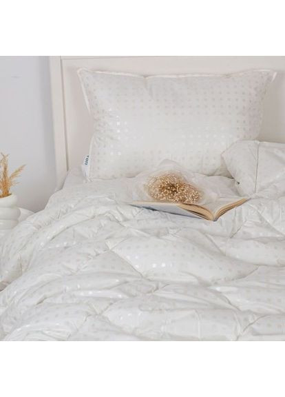 Подушка " " ЛЕБЯЖИЙ ПУХ 70*70 см (металізований друк-квадрат) ТЕП (362695925)