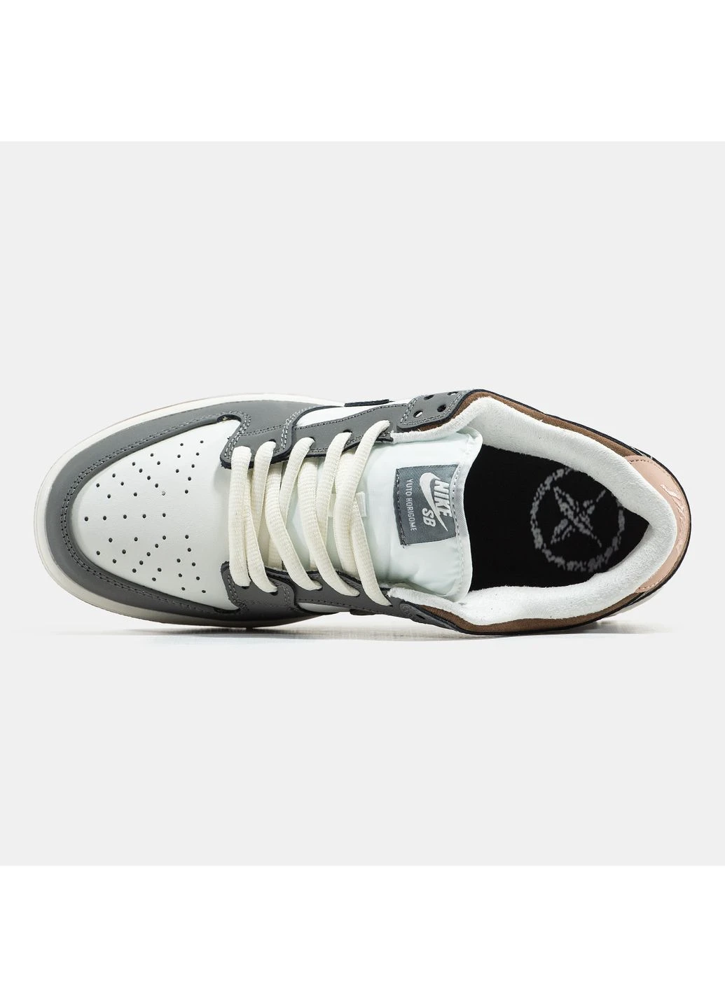 Сірі кросівки чоловічі і жіночі nike sb dunk x yuto horigori grey white | найк сб данк низькі сірі білі демісезон No Brand
