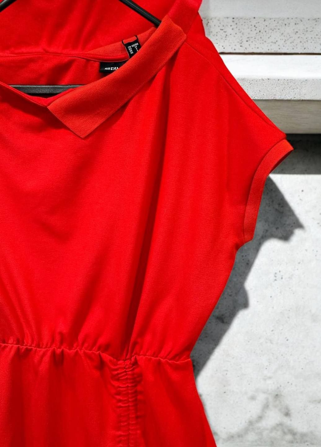 Червона сукня Only однотонна