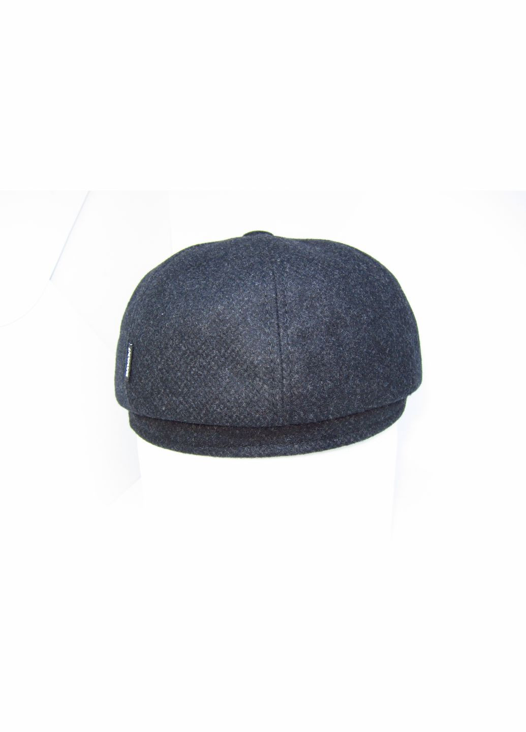 Чоловіча кепка восьмиклинка чорна з вушками DAVANI 00096 No Brand кепка восьмиклінка (304533881)