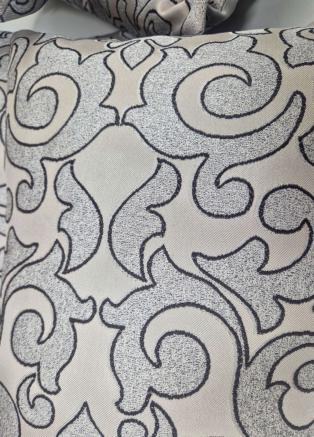 Комплект декоративних подушок 48х33см 2шт, 48х23см 2шт, золотистий і сріблястий (п_0769) Firanka Venzel (328267240)