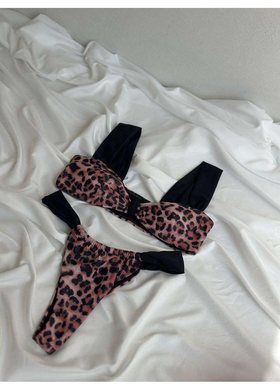 Комбинированный летний женский купальник леопардовый с черными бретелями / женский купальник розовый лео с высокими трусиками No Brand