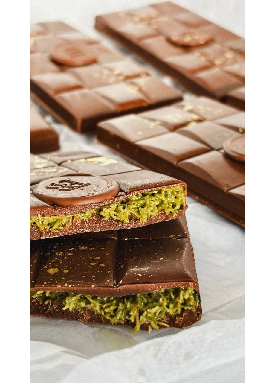 Крафтова дубайська шоколадка з фісташковою пастою та катаіфі - berrybar_zt 130г No Brand (352767676)