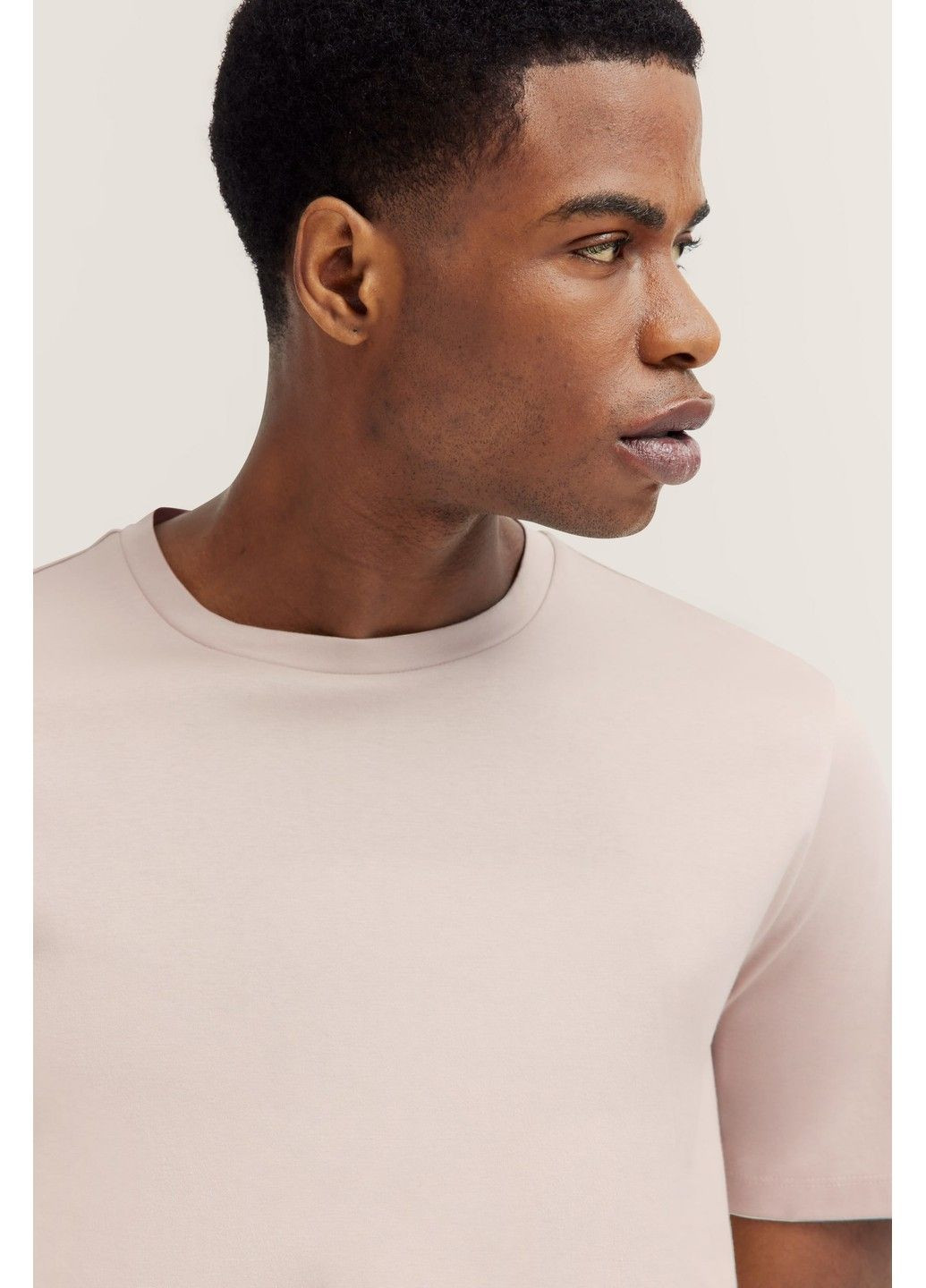 Бежевая мужская футболка бежевый Bugatti