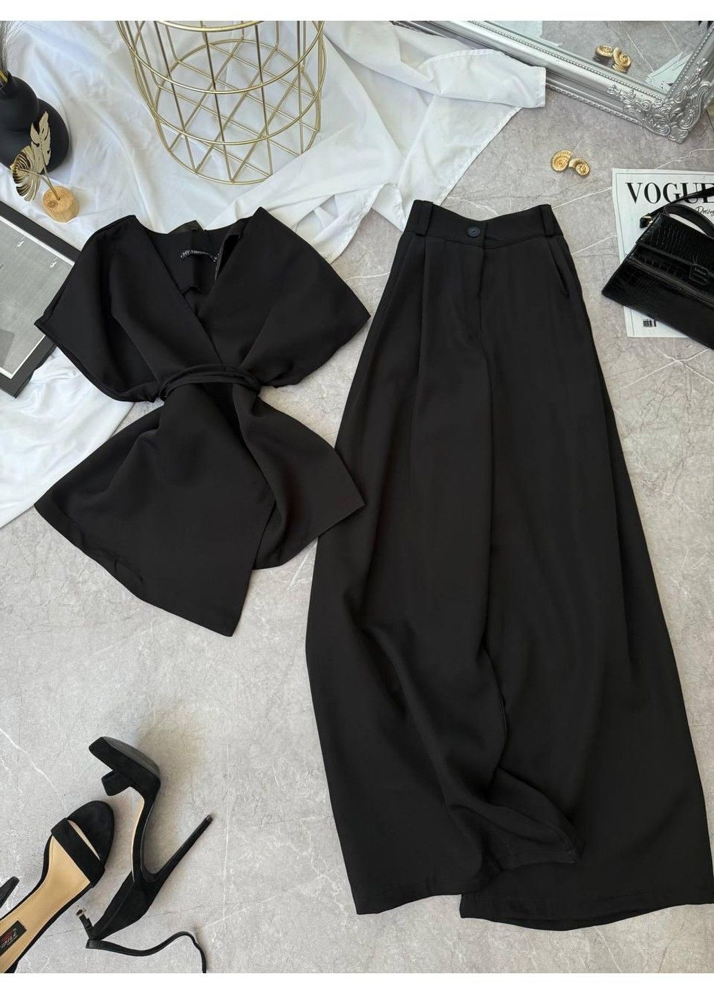 Костюм 2–ка з костюмки, з жилеткою та широкими штанами мод ЛКК-202, чорний, 50-52 No Brand (355469663)