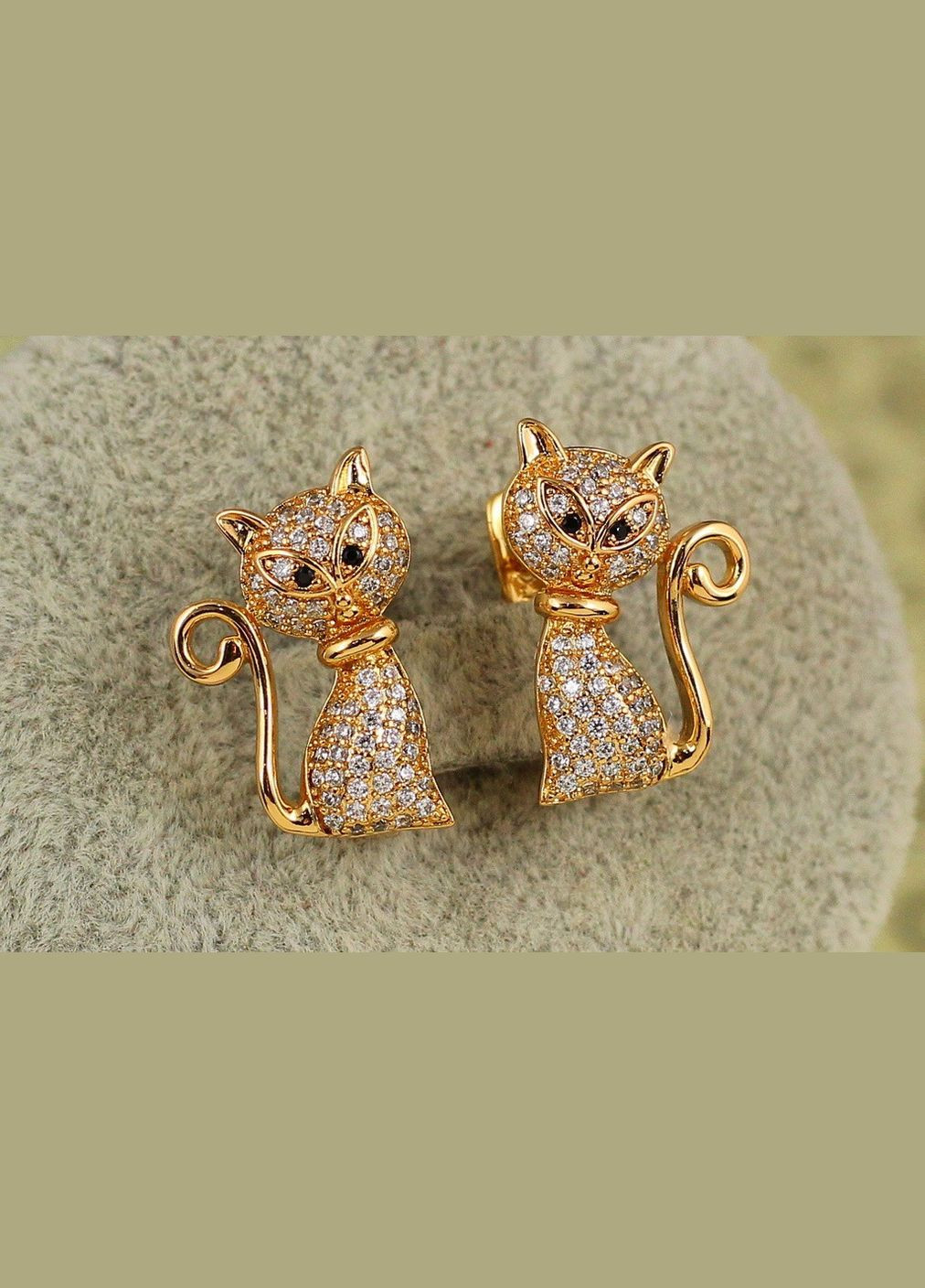 Серьги котики с мелкими фиантитами 2 см золотистые. Xuping Jewelry (325877216)