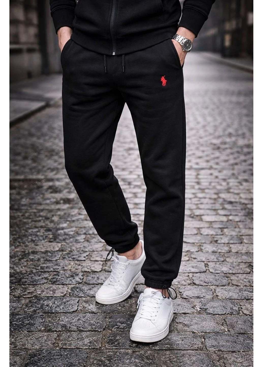 Черные брюки No Brand