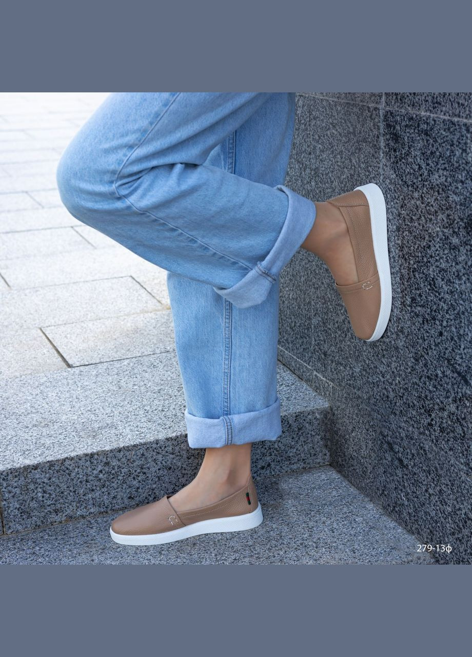 Бежевые мокасины Vakko