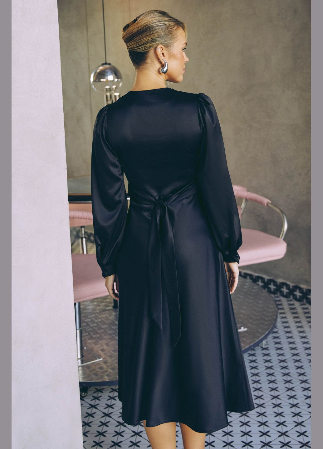 Черное вечернее платье ST-Seventeen однотонное