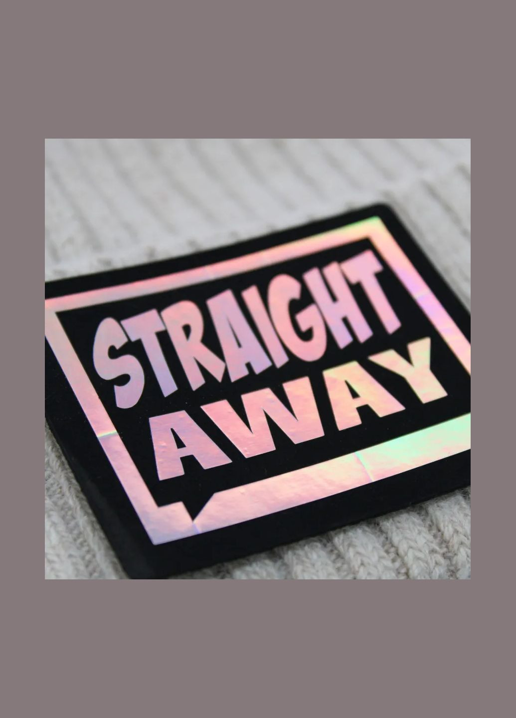 Нашивка "STRAIGHT AWAY" черного цвета с голограммой (2749) No Brand (335810969)