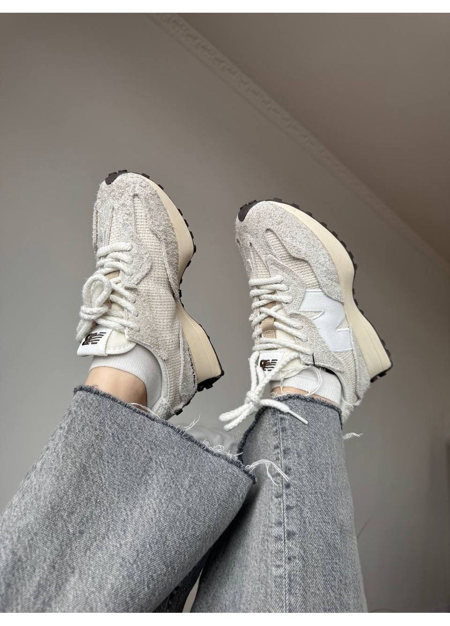 Бежеві всесезонні кросівки 327 beige laces New Balance