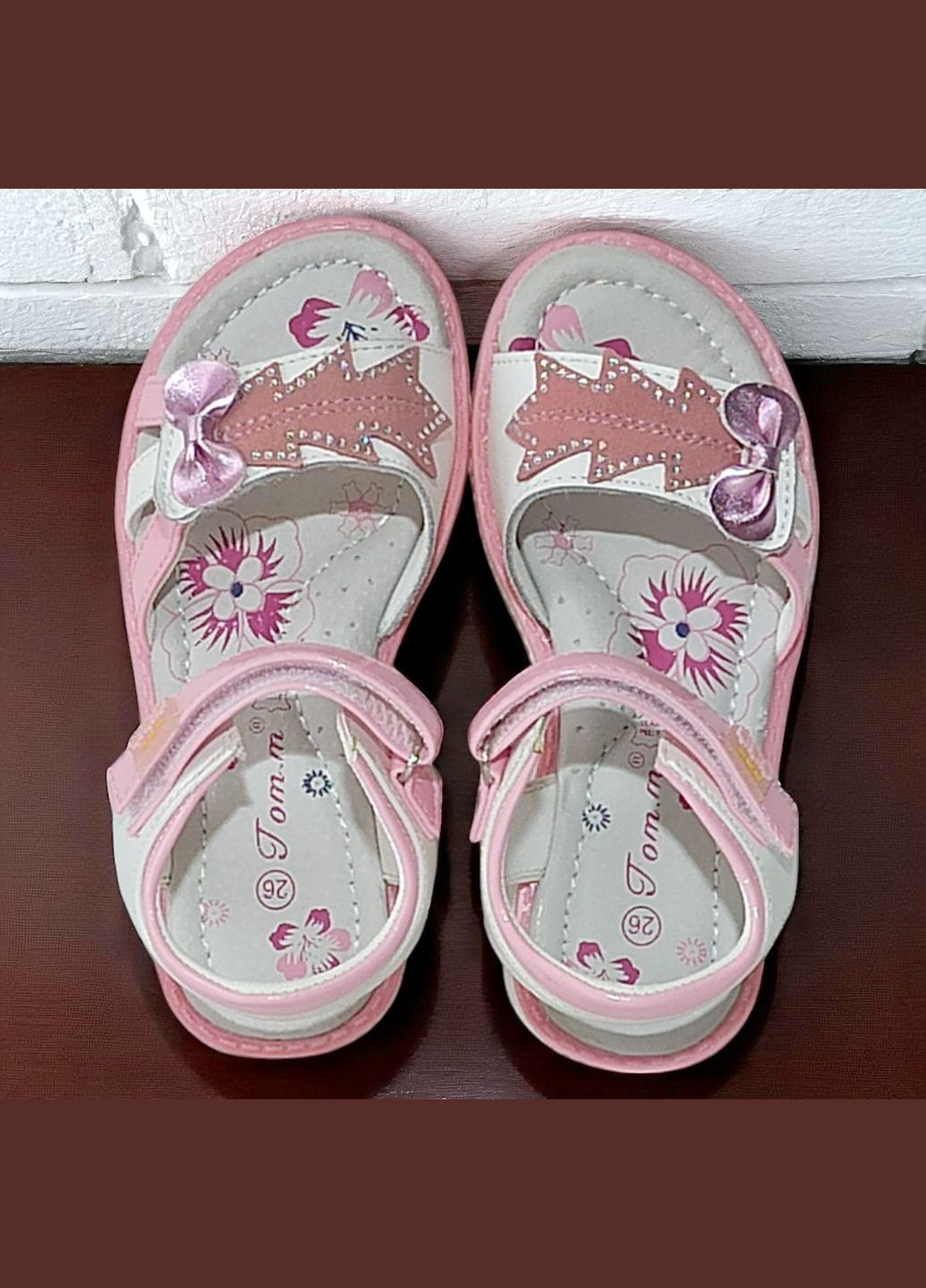 Белые повседневные, праздничные открытые босоножки на липучках сандалии для девочки том м Tom.M на липучке