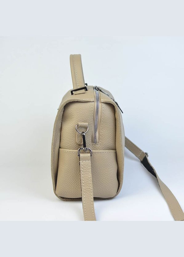 Бежевая кожаная женская маленькая сумка саквояж на молнии с ручкой и ремешком Serebro (322846268)