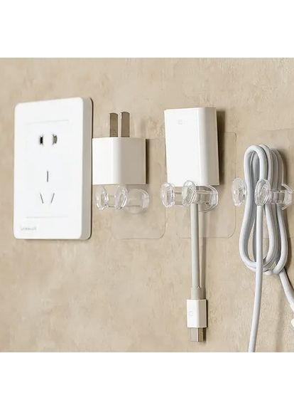 Самоклеящийся настенный держатель для вилок проводов электроприборов без сверления No Brand (322291122)