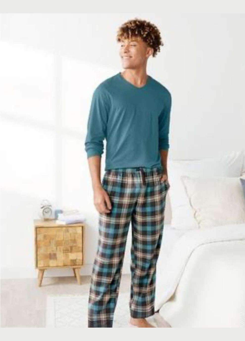 Піжама з фланелевими штанами S Livergy (322772501)