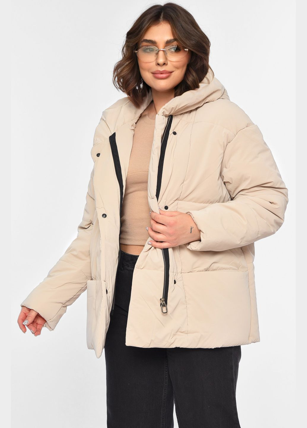 Бежева демісезонна куртка жіноча демісезонна бежевого кольору Let's Shop