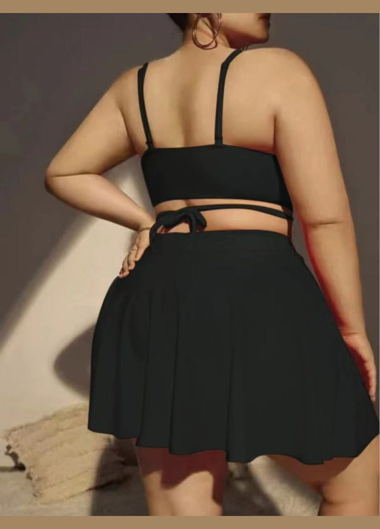 Чорний літній купальник жіночий роздільний чорний зі спідницею та високими плавками роздільний No Brand