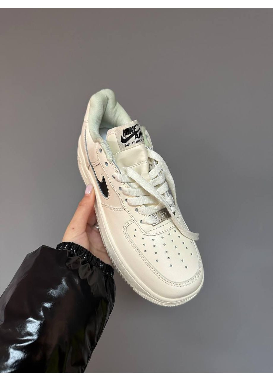 КРОССОВКИ ЖЕНСКИЕ NIKE AIR FORCE 1 CREAM BLACK SWOOSH НАЙК АИР ФОРС 1 ПРЕМИУМ No Brand чёрные демисезоны (368888112)