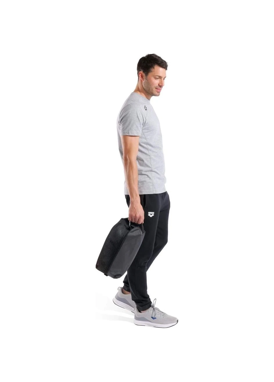 Косметичка 7L чорна 010242-100 Arena ONE GO POCKET BAG (397079936)