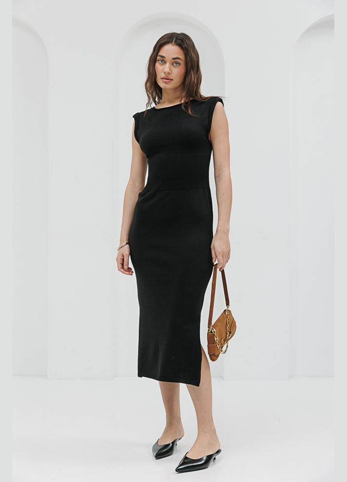 Чорна літнє в'язане чорне плаття з вирізом на спині Arjen