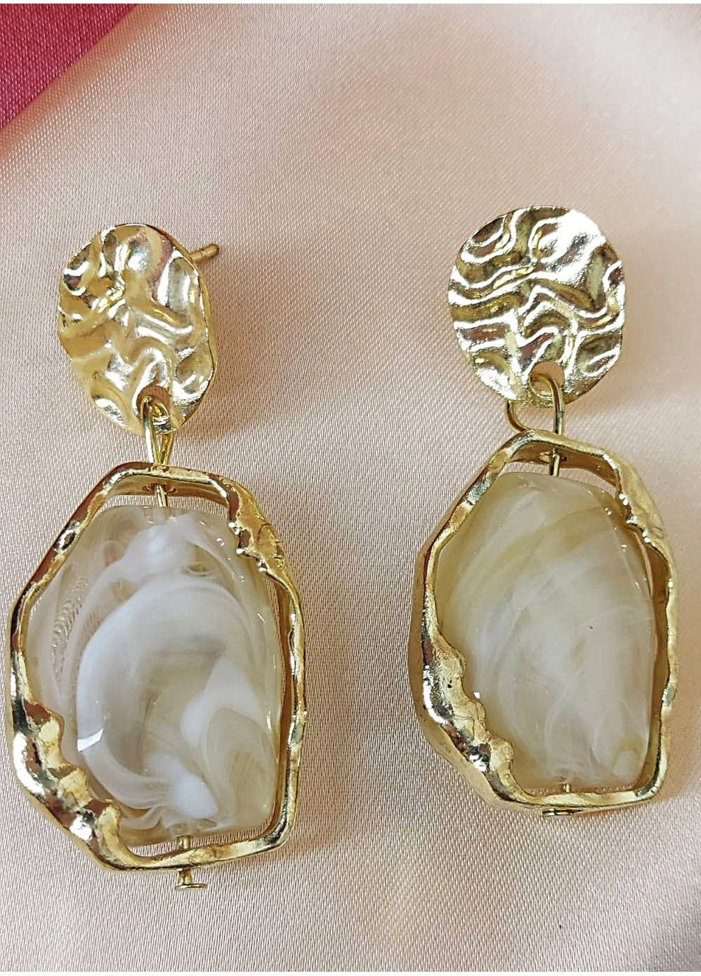 Сережки біжутерія Молочні каміння No Brand (356179183)