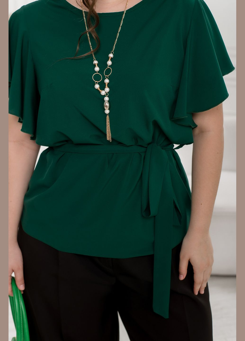 Зеленая летняя блузка с поясом No Brand