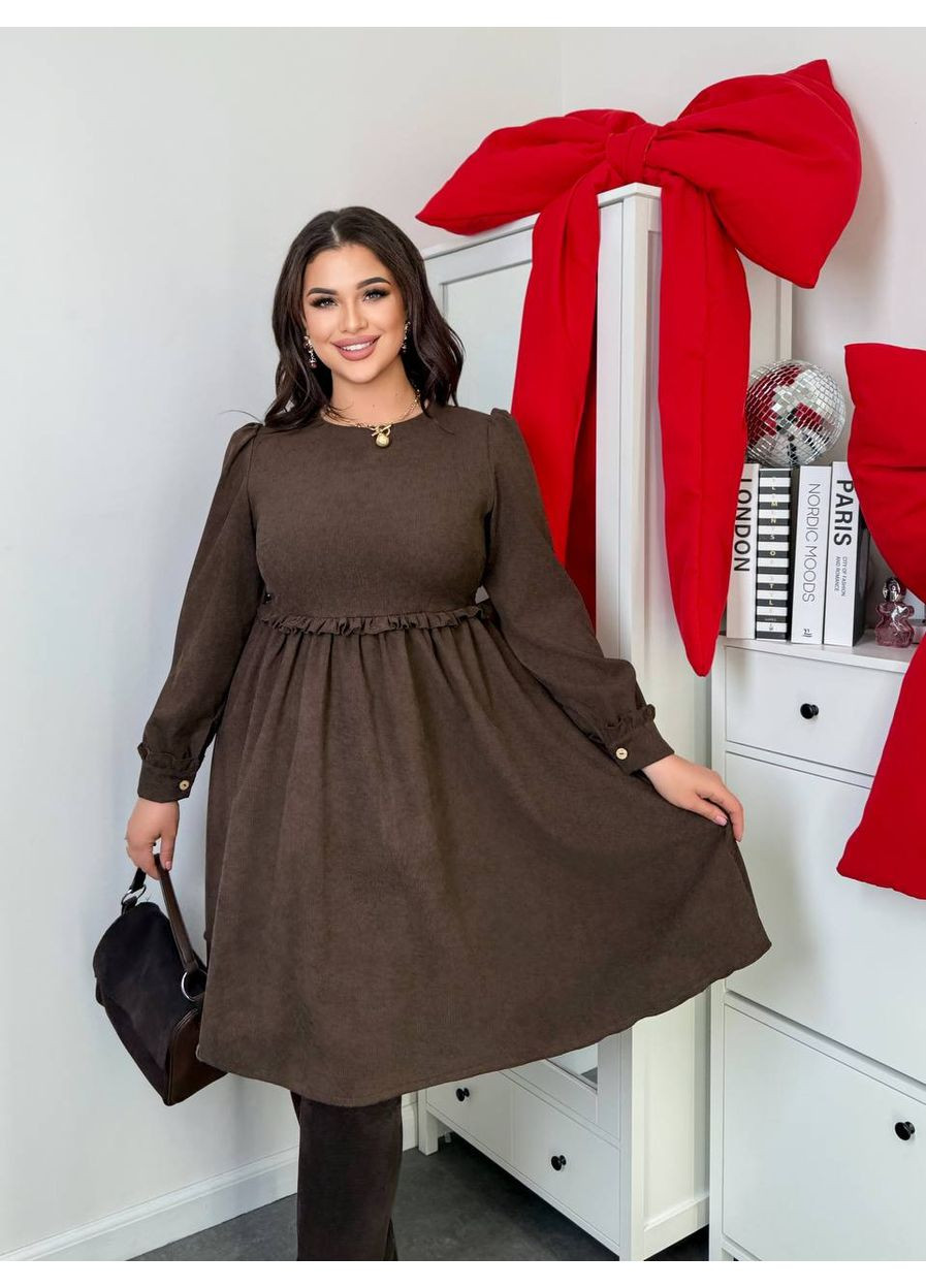 Коричнева святковий сукня з мікро-вельвету з робочими ґудзиками на спинці (заміри в описі) силуетна Vione однотонна