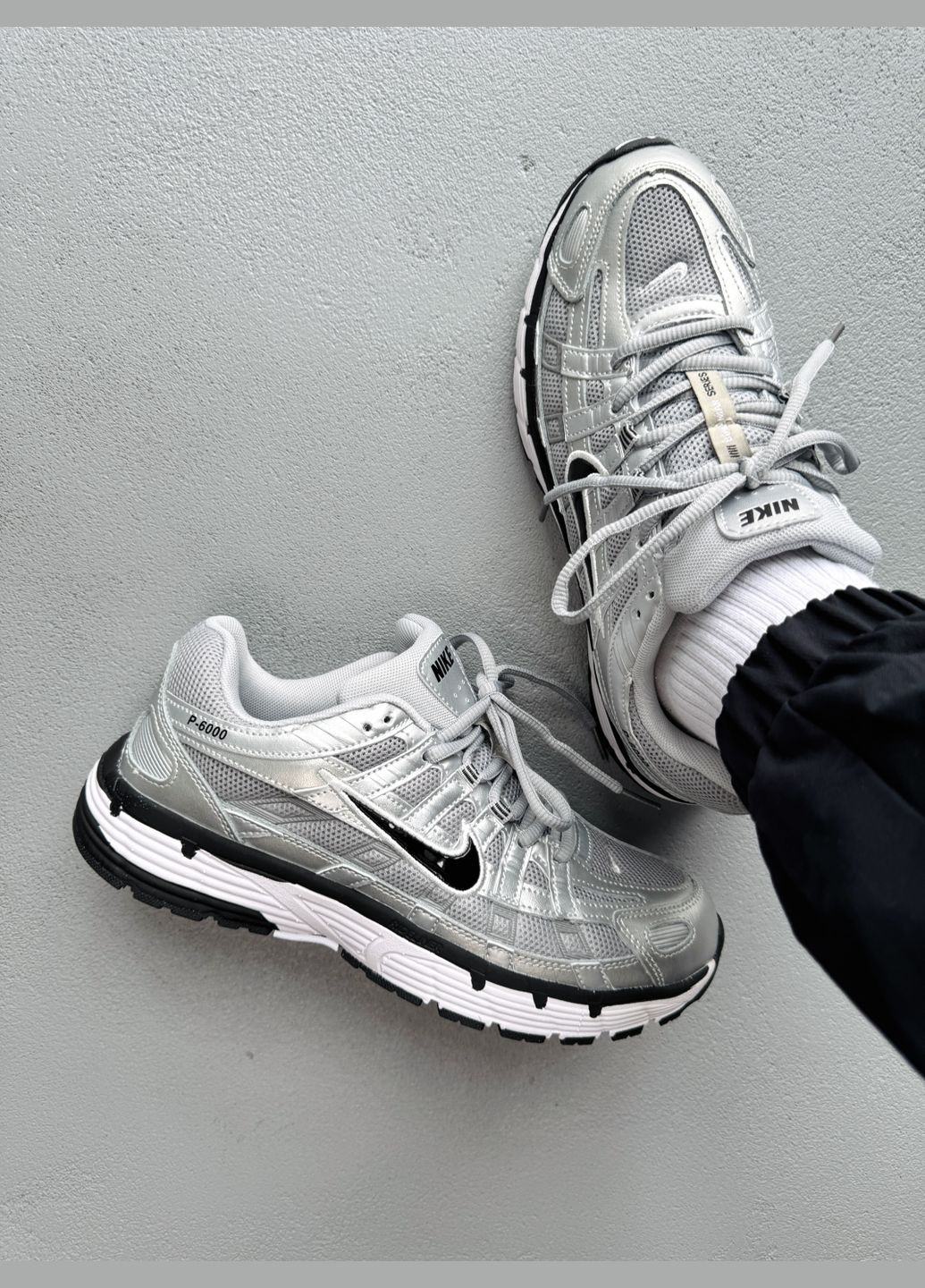 Срібні Осінні кросівки чоловічі і жіночі nike p6000 white silver black | найк р6000 білі No Brand