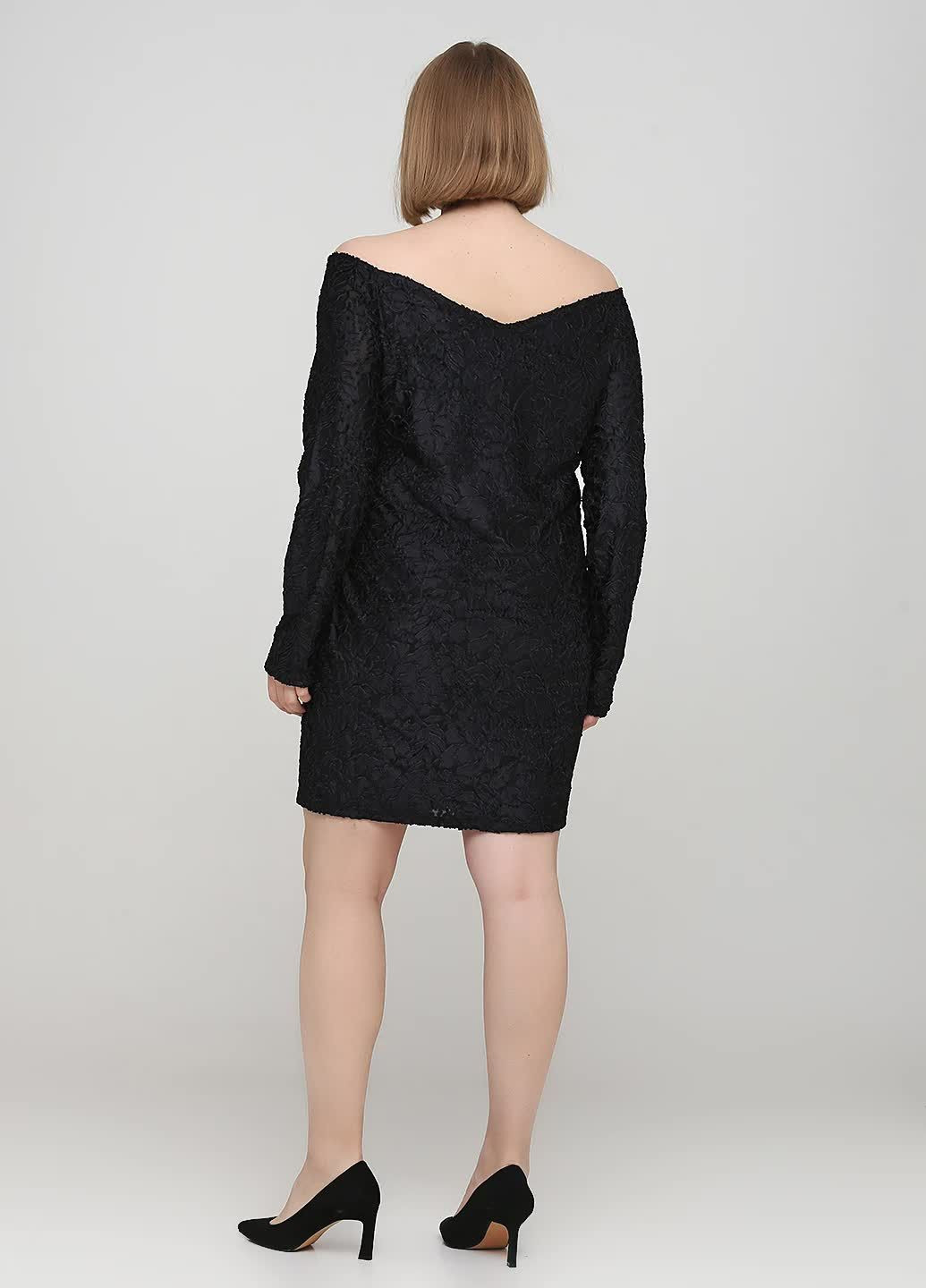 Черное кэжуал платье с вырезом H&M однотонное