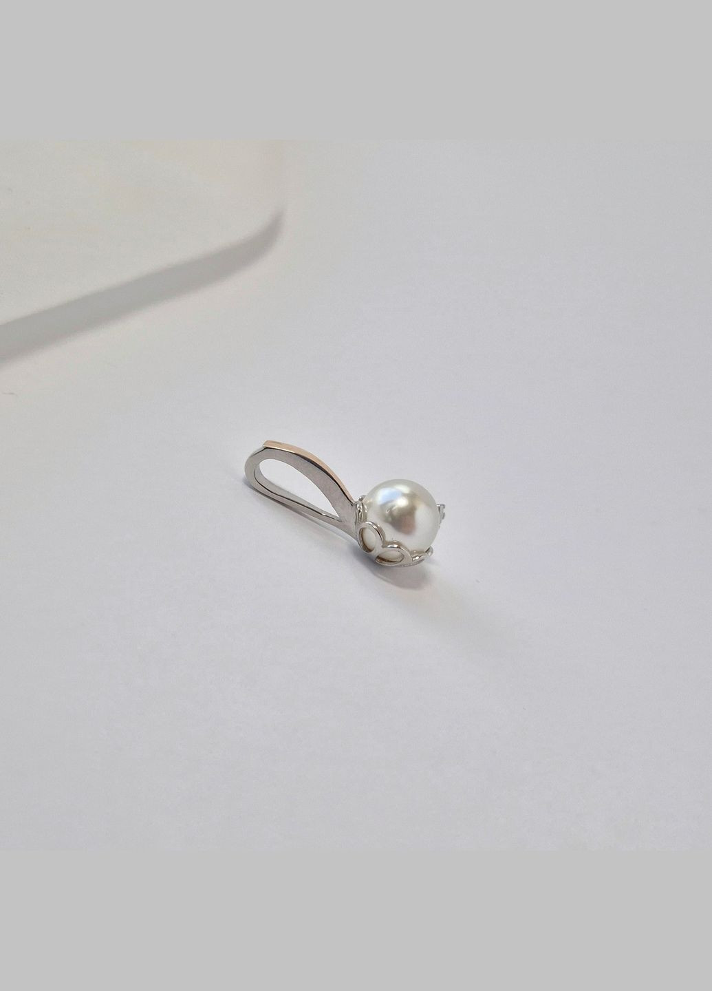 Срібна підвіска Куля з Білою Перлиною Срібло 925 проби із золотою пластиною 375 проби 463п 2.19г No Brand (330143680)