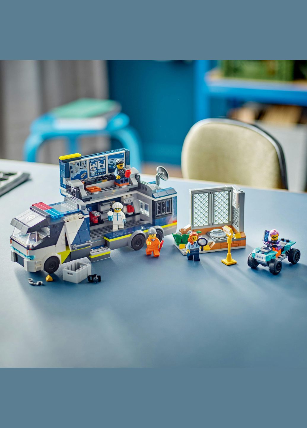 Конструктор City Пересувна поліцейська криміналістична лабораторія, 674 деталі () Lego 60418 (328397960)