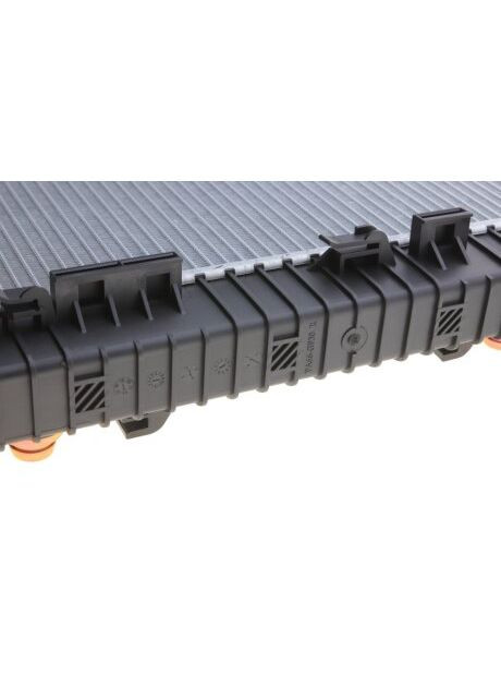 Радиатор охлаждения AUDI 1.8 FSi / 1.8 TFSi (пр-во) 03002293 Van Wezel (366137183)