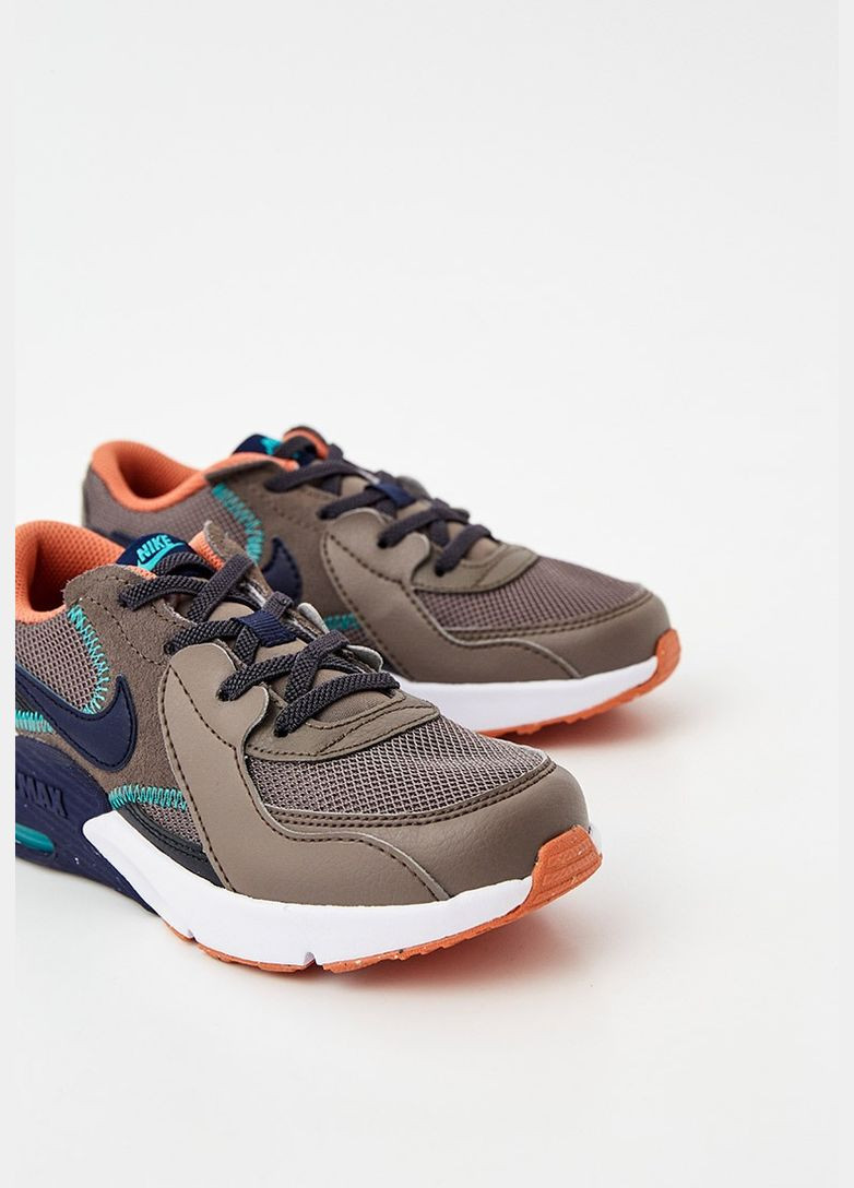 Коричневі кросівки Nike Air Max Excee CD6894-201