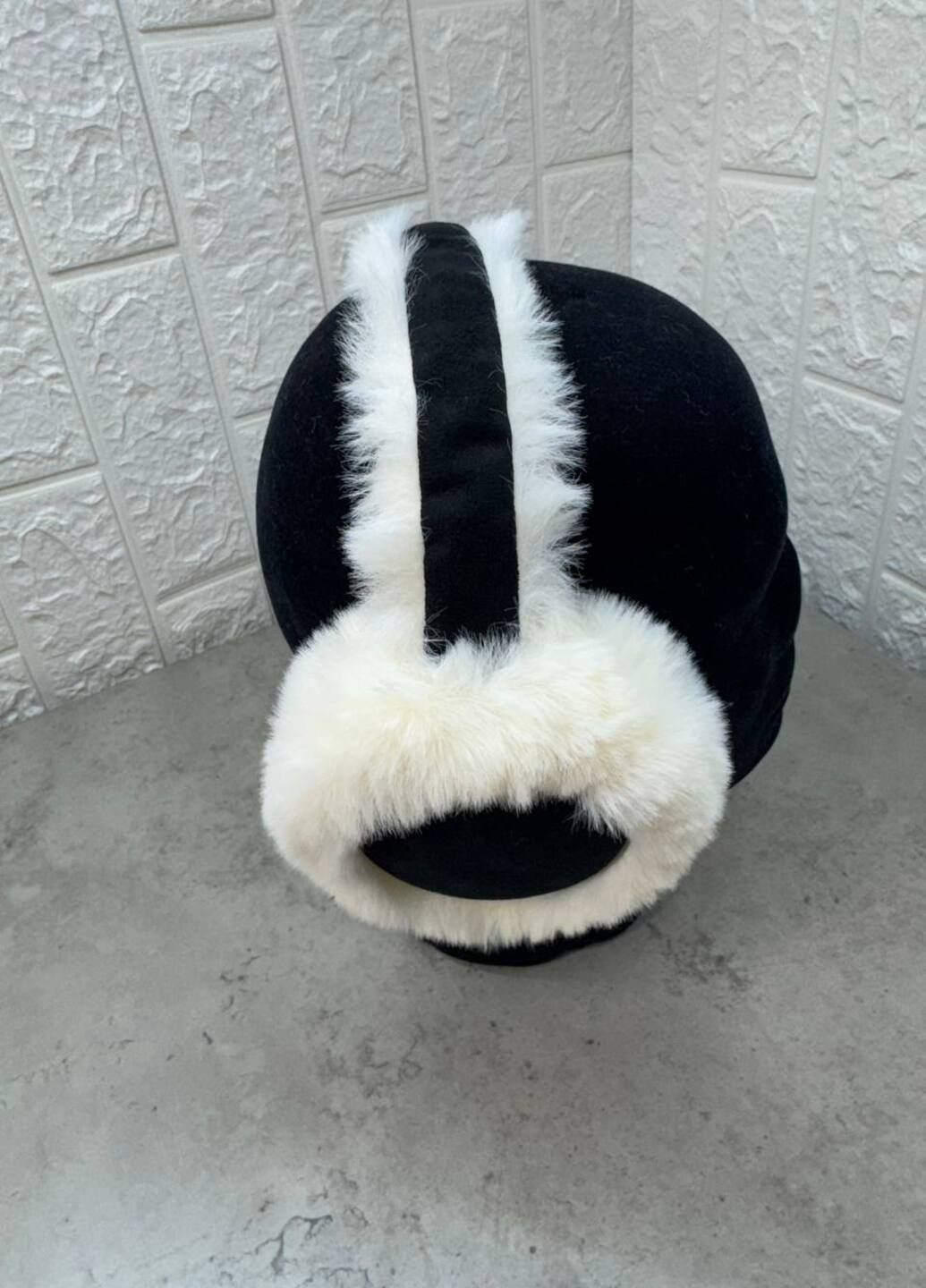 Навушники хутряні на зиму, чорно-білі вушки жіночі з хутра зимові No Brand (366560206)