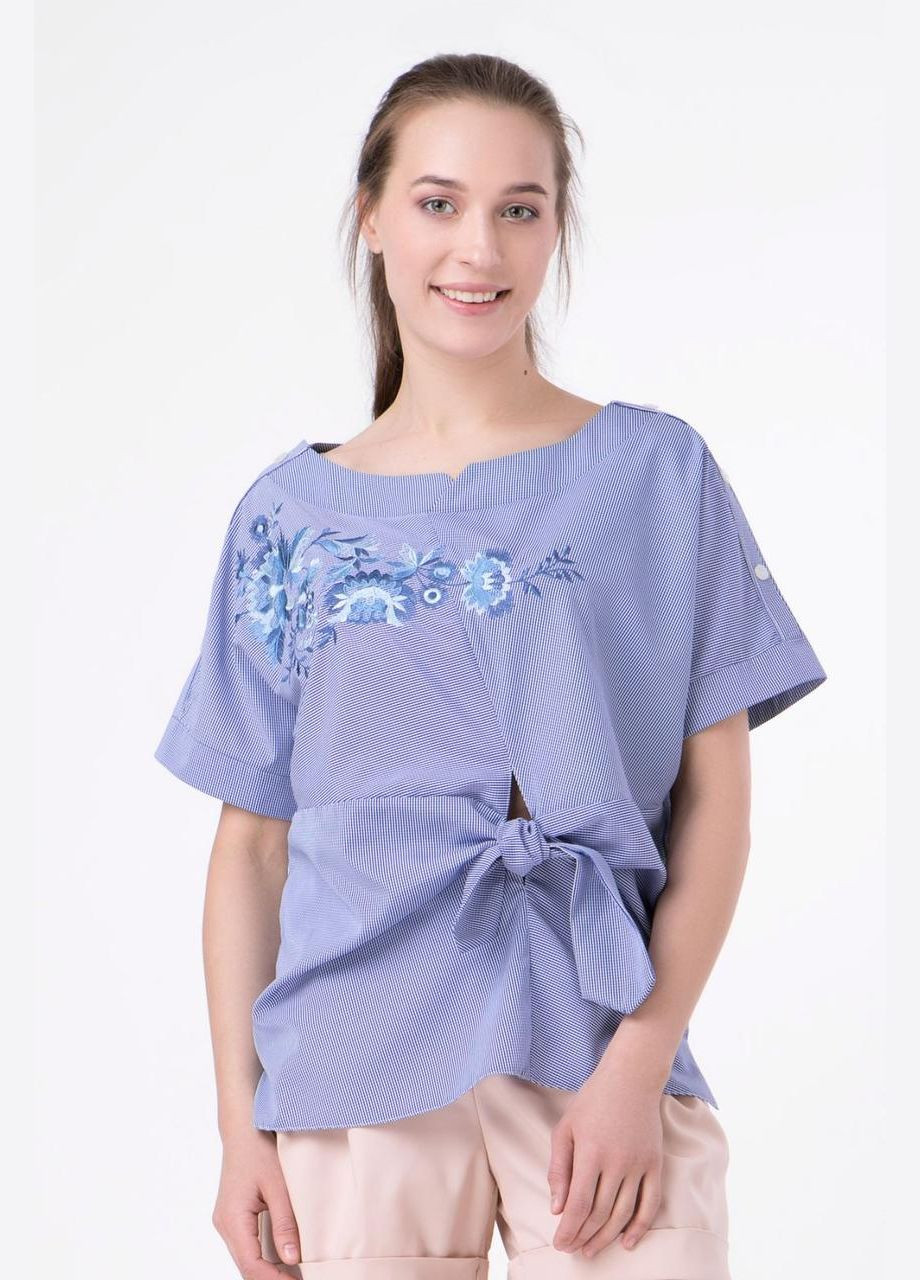 Синяя демисезонная женская летняя блуза с бантом и вышивкой синяя в полоску mkrm1162 Modna KAZKA