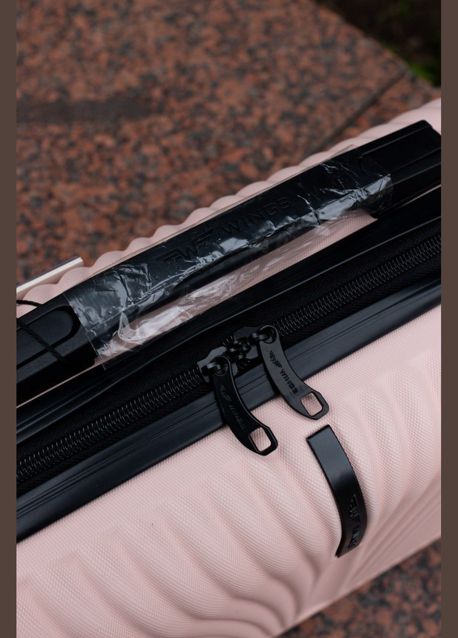 Кейс на чемодан пластиковый, цвет голубой Wings 120 (324072208)