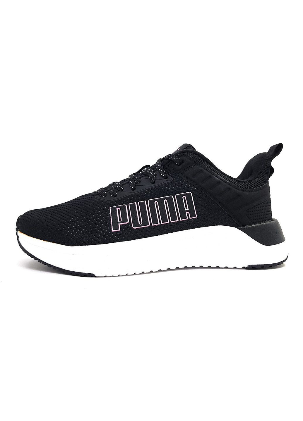 Чорні кросівки softride astro t unisex Puma