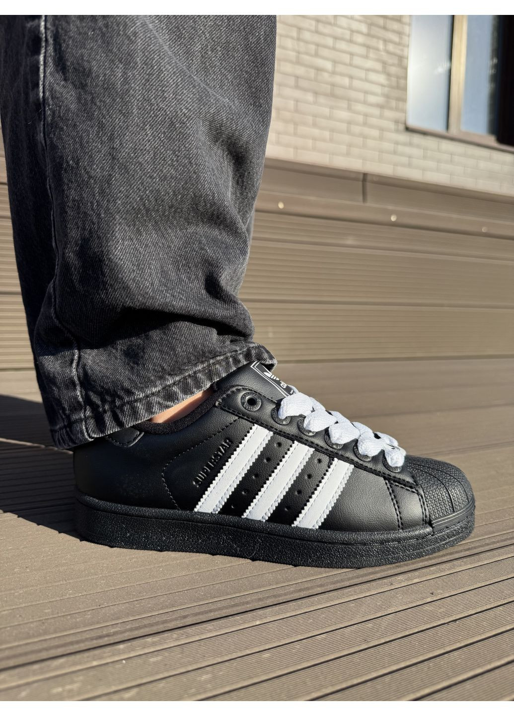 Черные демисезонные кроссовки мужские adidas superstar leather black адидас суперстар No Brand