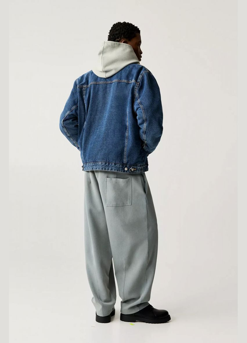 Синяя демисезонная куртка Pull & Bear джинсова з хутром 7712552 BLUE